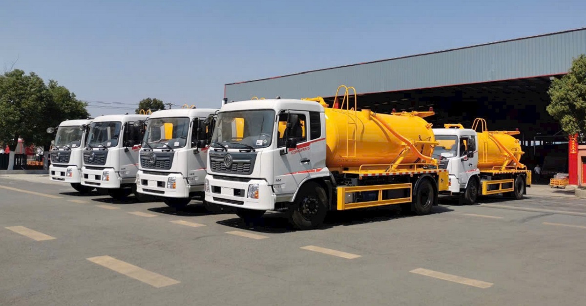 XE HÚT CHẤT THẢI